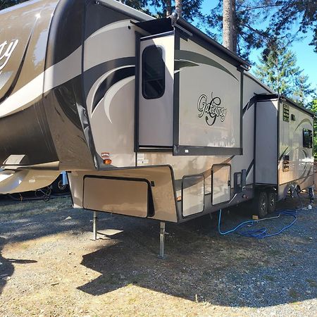 Riverbend Cottage & Rv Resort Parksville Exterior foto
