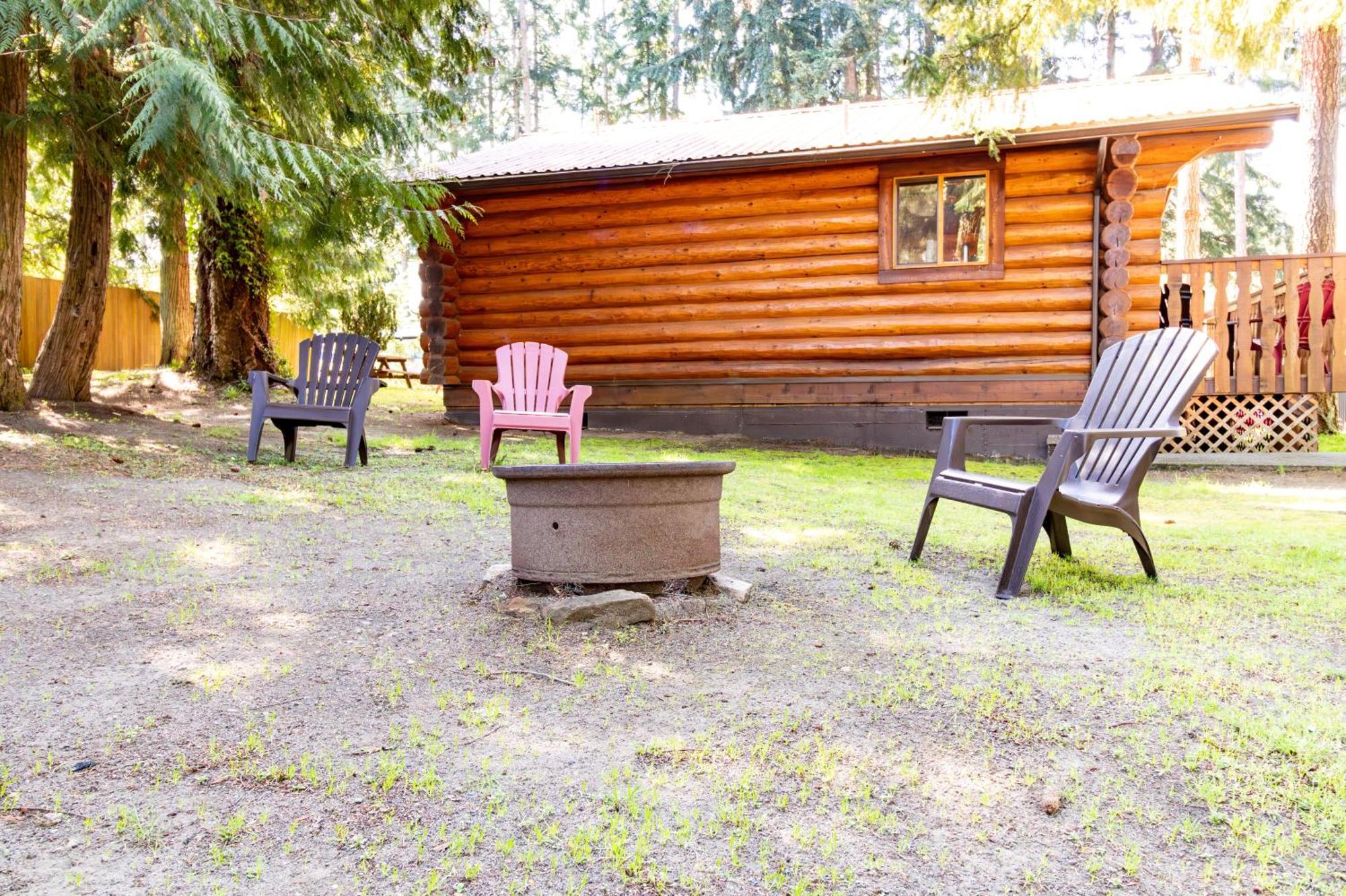Riverbend Cottage & Rv Resort Parksville Exterior foto